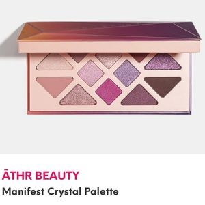 ĀTHR BEAUTY
Manifest Crystal Eyeshadow Palette 17g
